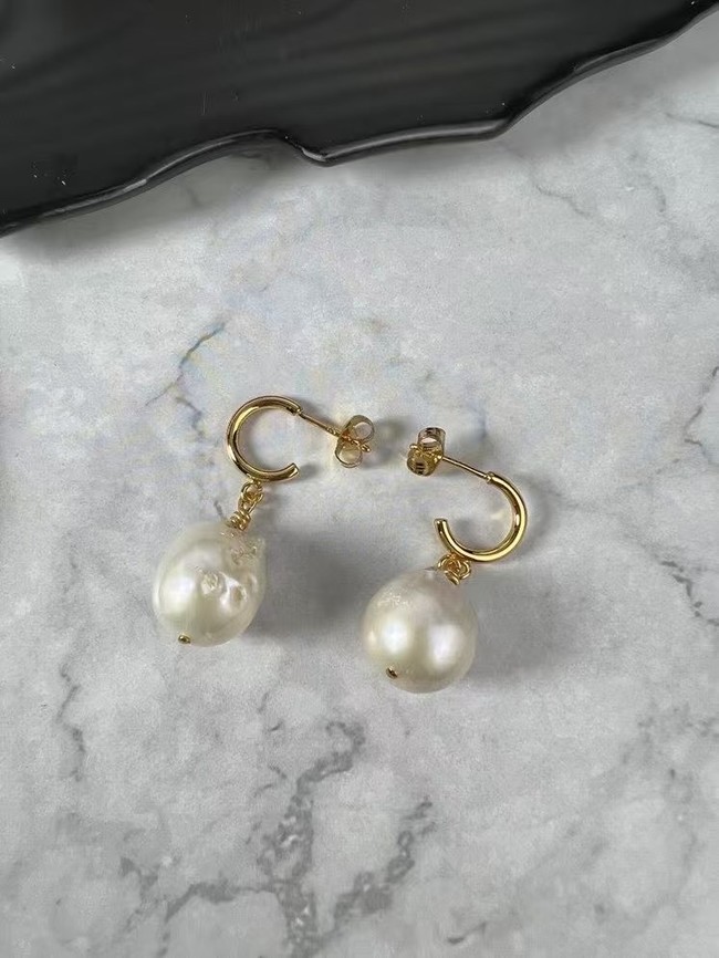Celine Earring CE16796