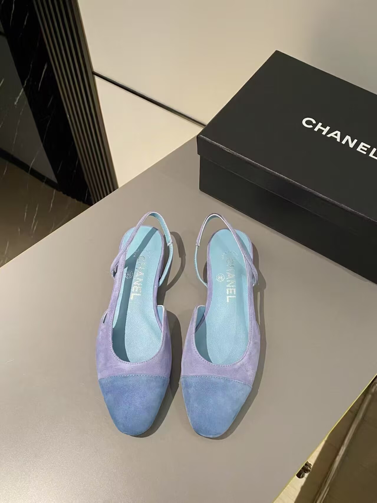Chanel Shoes 50210