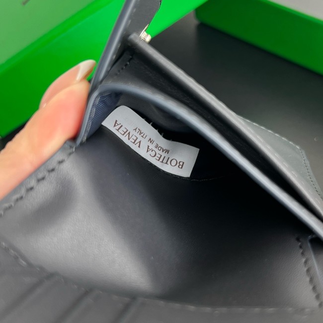 Bottega Veneta Intrecciato Bi-Fold Wallet With Coin Purse 749412 gray