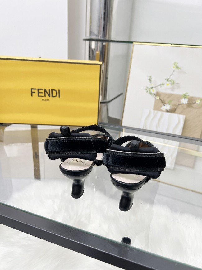 Fendi WOMENS SANDAL 44966-2