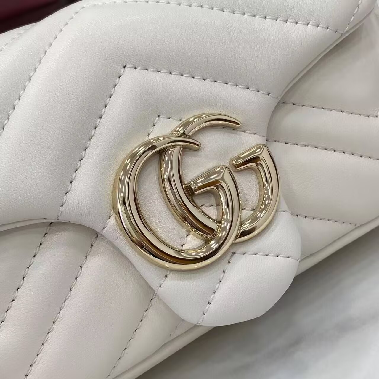 GUCCI GG MARMONT MINI SHOULDER BAG 841290 White&Light Gold-Tone