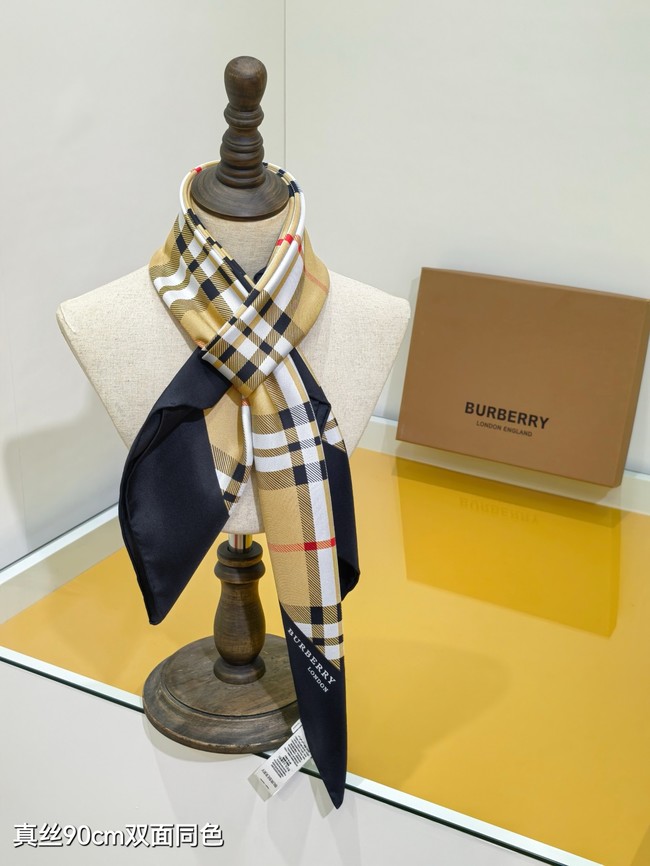 Burberry Square Scarf Silk Jacquard XT275