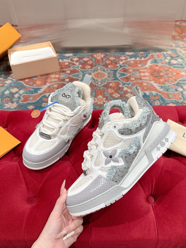 Louis Vuitton Trainer Sneaker 45107-12