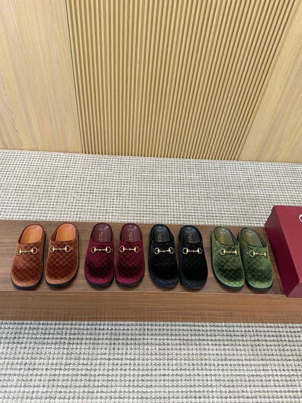 Gucci Shoes GUS00881 Heel 2CM