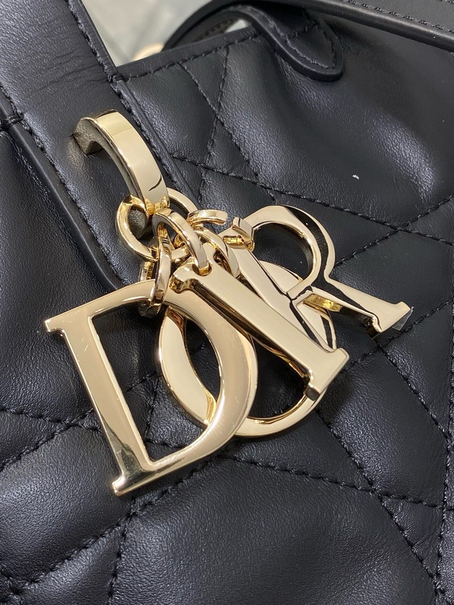 Small Dior Toujours Vertical Tote Bag Macrocannage Crinkled Calfskin M2835 black &gold