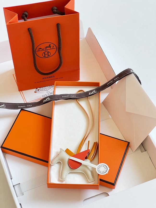 Hermes Charm H4599-4