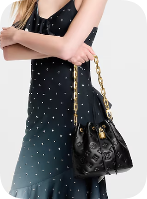 Louis Vuitton Coussin Bucket M26216 black