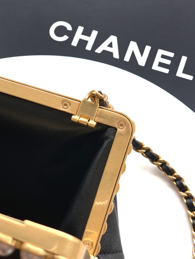 CHANEL Clutch Pearly Lambskin AS5912 black