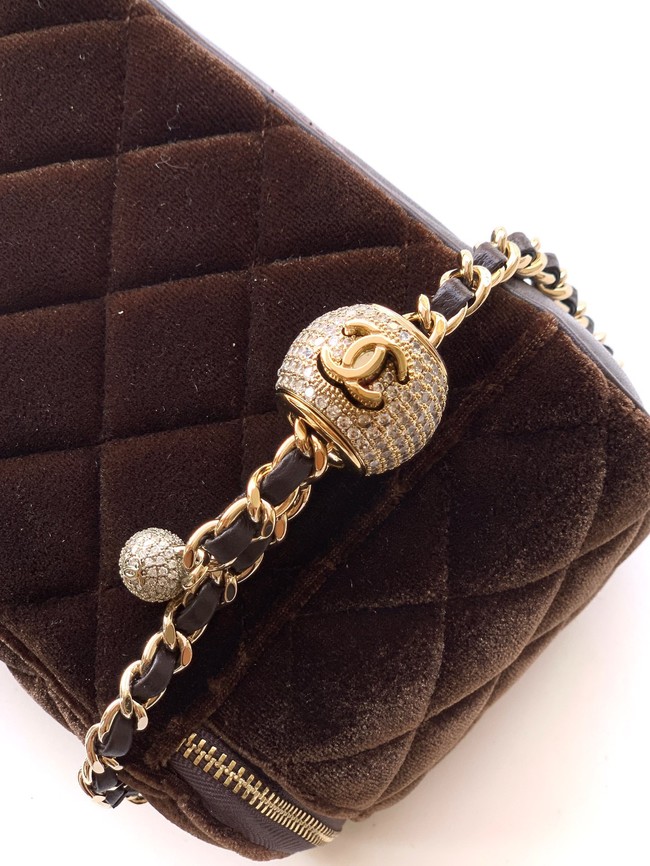 CHANEL velvet Vanity with Chain AP3940 Coffee