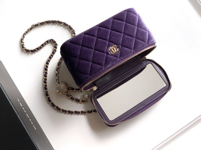 CHANEL velvet Vanity with Chain AP3940 Purple