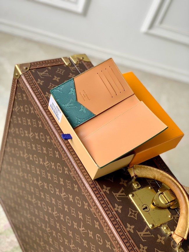 Louis Vuitton Passport Cover M26831 green