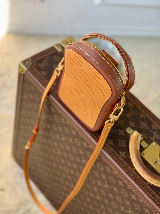 Louis Vuitton Toast Wearable Wallet M26984 Damier