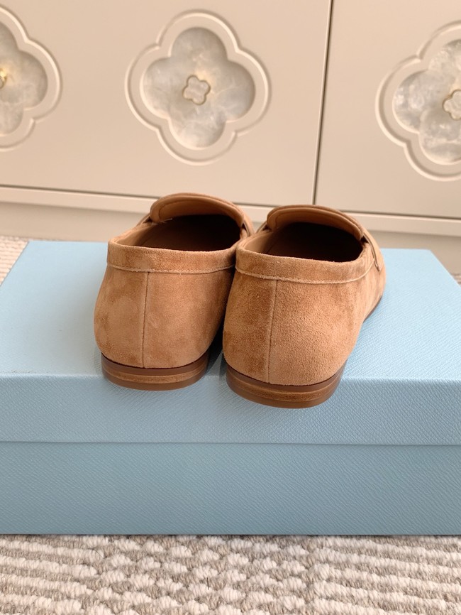 Prada leather loafers 87199-6