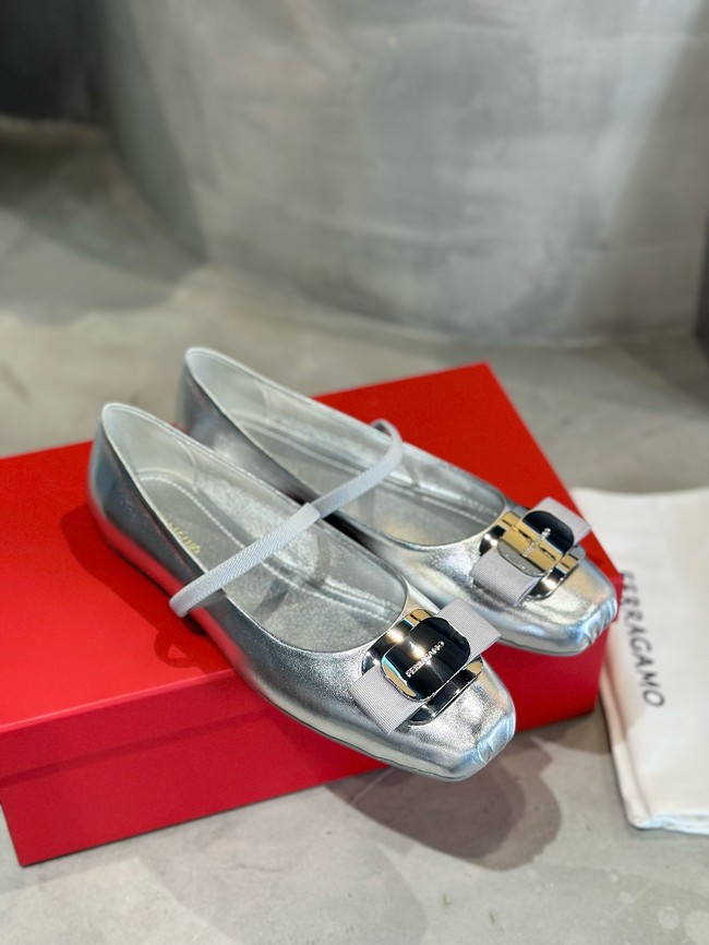 Ferragamo Flat shoes 21039-1