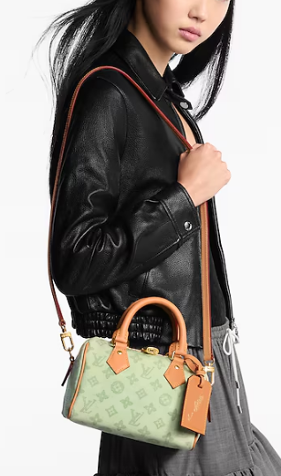Louis Vuitton Speedy Bandouliere 20 M27530 Green Asnieres