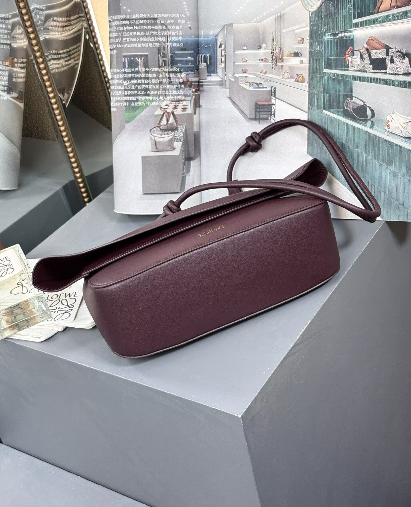 Loewe Ola Original Leather Fashion Handbag L53012 Wine
