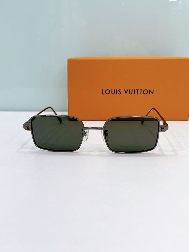 Louis Vuitton Sunglasses LVS00016-1