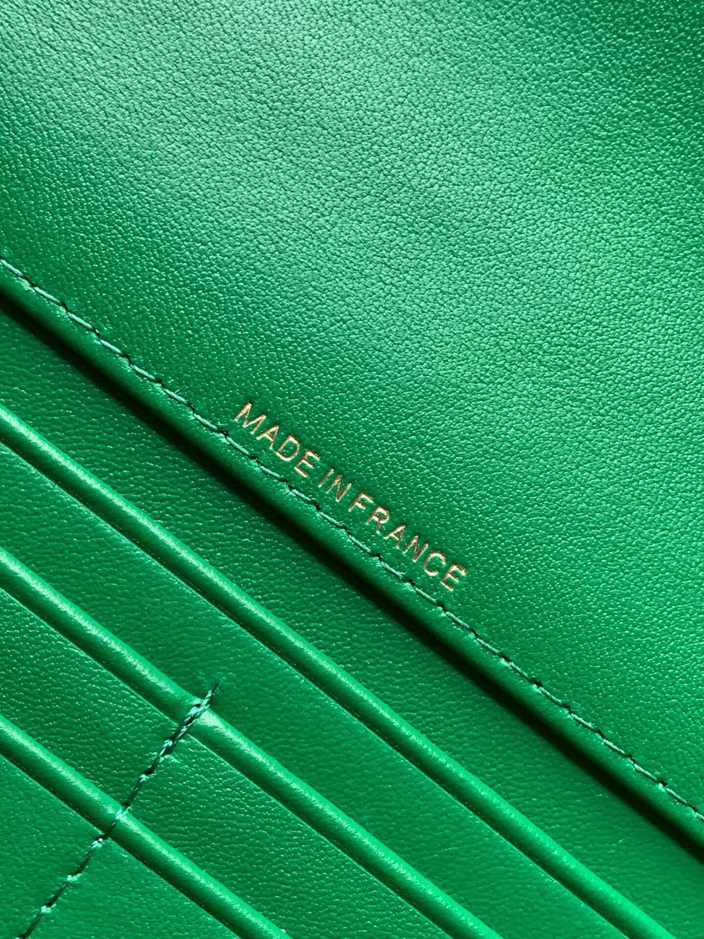 Chanel 26A Original Leather CC Handbag A6430 Green