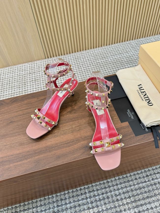 Valentino ROCKSTUD lambskin 65075-3