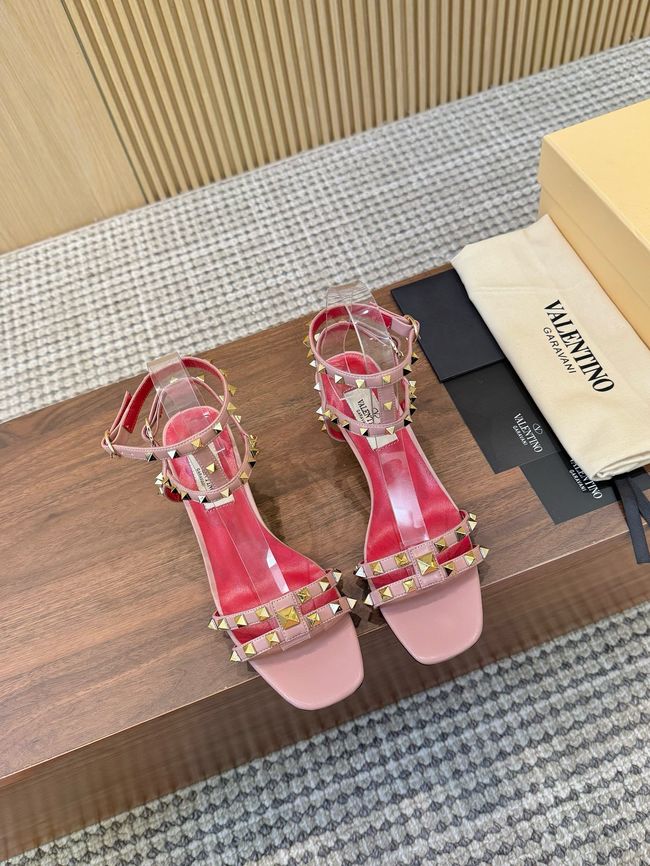 Valentino ROCKSTUD lambskin 65075-3