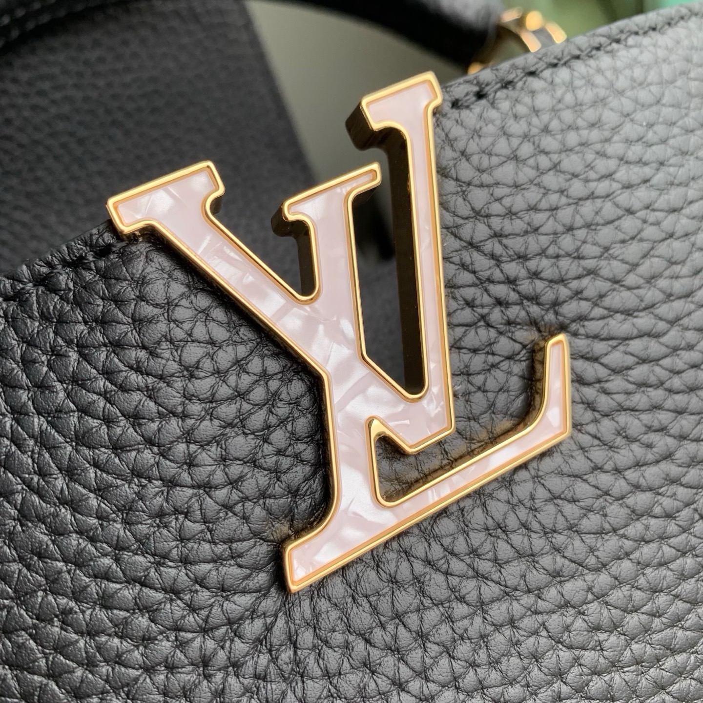 Louis Vuitton Capucines East West Mini M29443 black Louis Vuitton Capucines East West Mini M29443 black