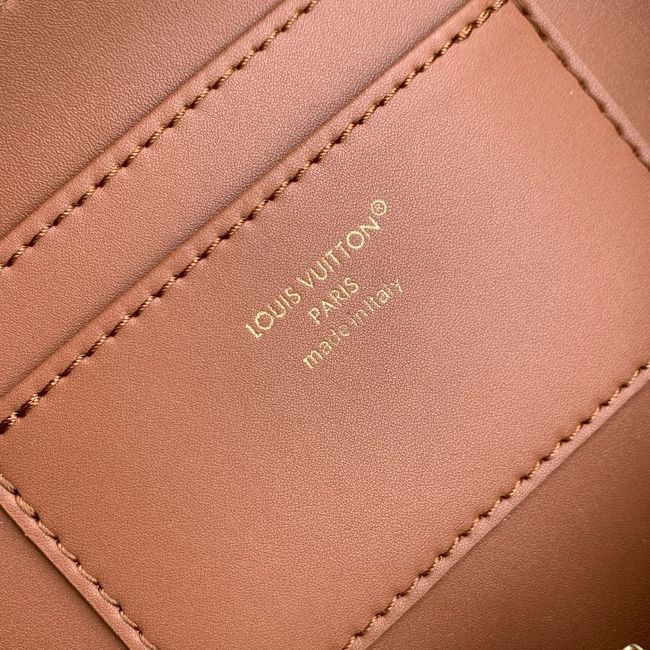 Louis Vuitton Capucines GM M28439 camel