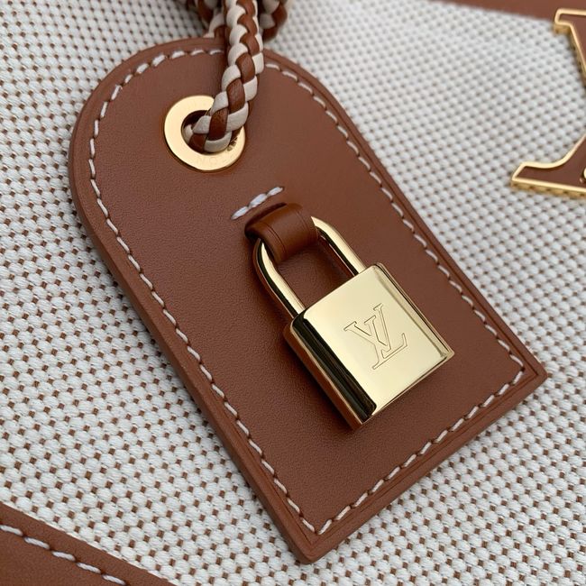 Louis Vuitton Capucines MM M28438 camel