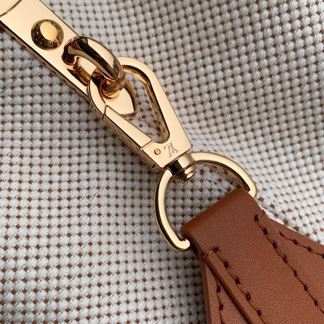 Louis Vuitton Capucines MM M28438 camel