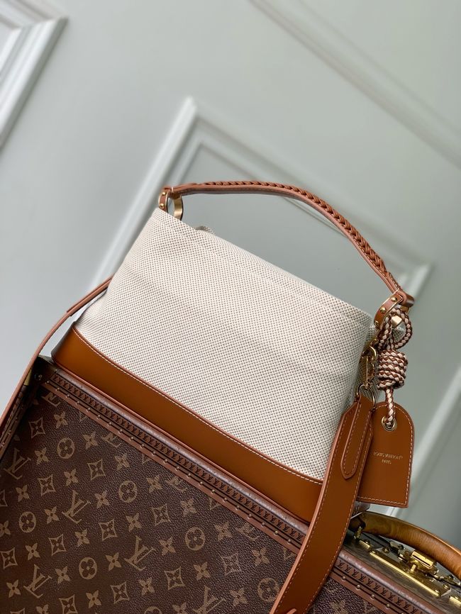 Louis Vuitton Capucines MM M28438 camel