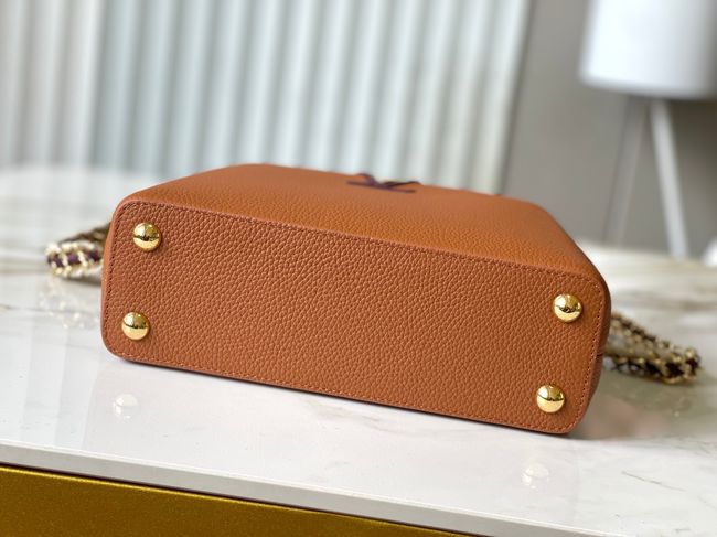 Louis Vuitton Capucines BB M48899 camel