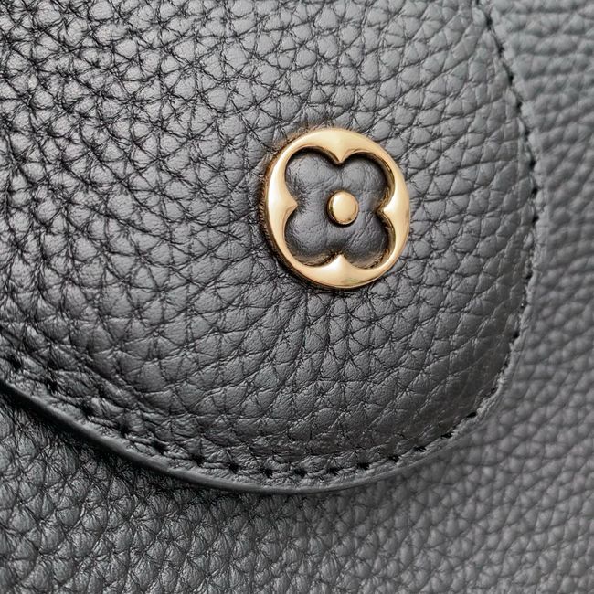Louis Vuitton Capucines MM M29442 black