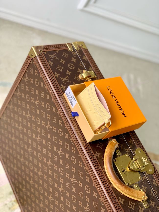 Louis Vuitton Charms Card Holder M28994 Banana Louis Vuitton Charms Card Holder M28994 Banana