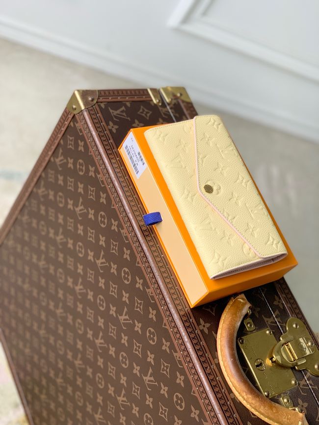 Louis Vuitton Sarah Wallet M29465 Banana