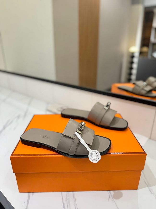 Hermes Giulia sandals H23212-5