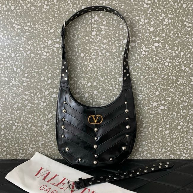 VALENTINO VLOGO calfskin Shoulder Bag 0073 black