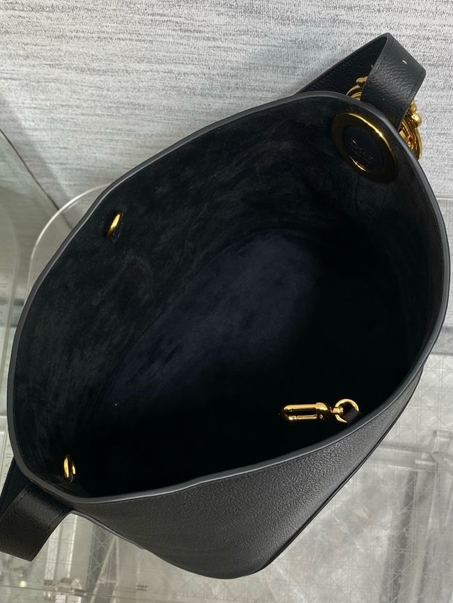 Dior Medium Bag Grained Calfskin 5843 black