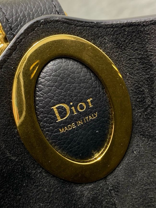 Dior Medium Bag Grained Calfskin 5843 black