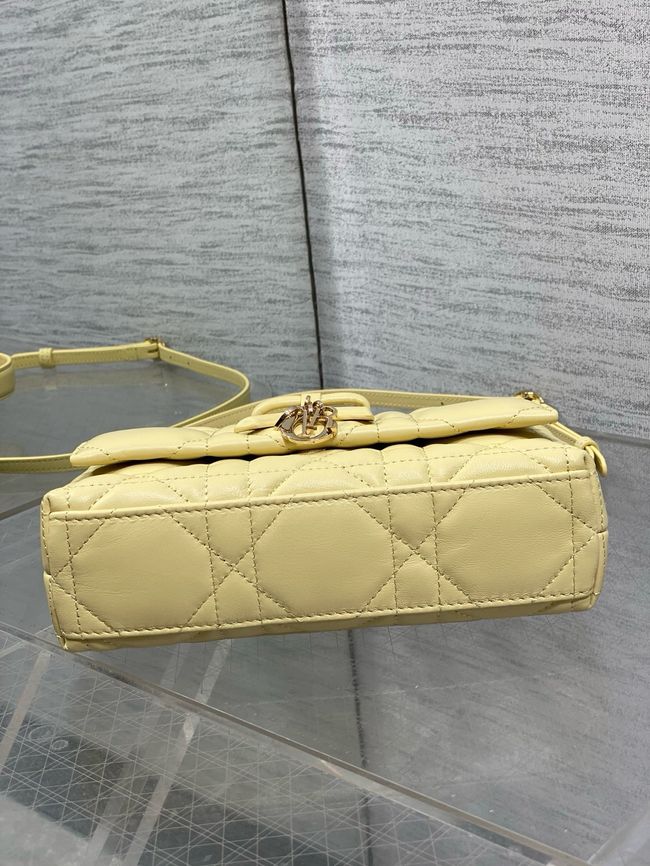 My Dior Mini Bag Cannage patent leather S0985PU yellow&Golden chain
