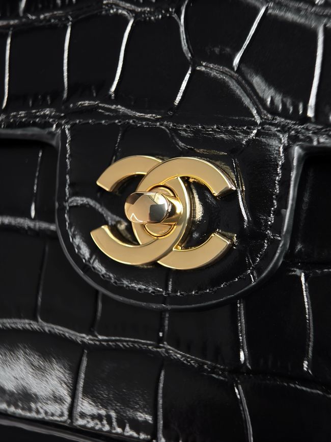 CHANEL Mini Flap Bag with Top Handle AS6424 black