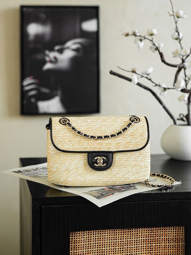 CHANEL Small Flapbag Braided Straw AS6017 black
