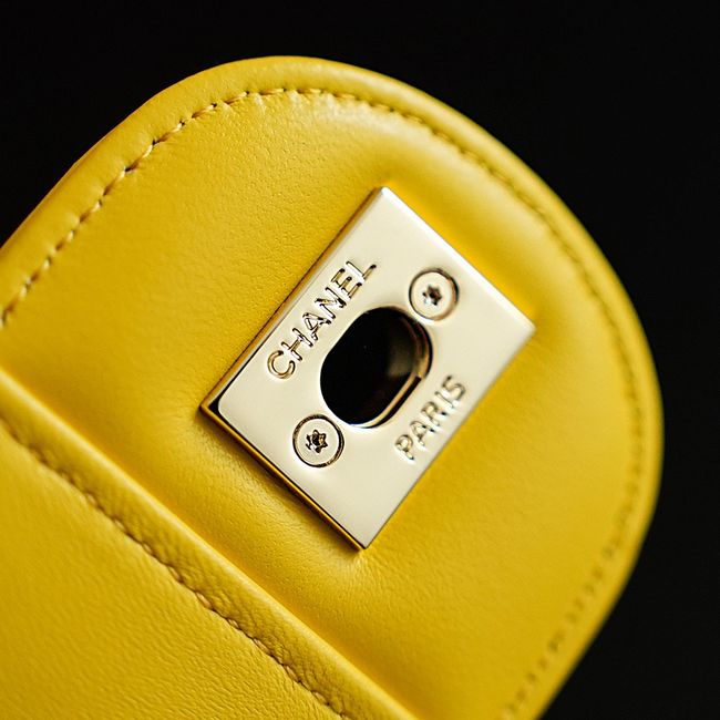 CHANEL Small Flapbag Braided Straw AS6017 yellow