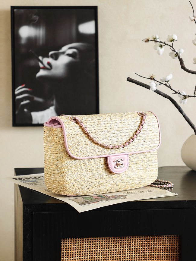 CHANEL medium Flapbag Braided Straw 66992 light purple