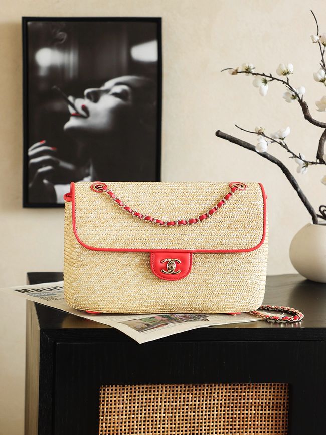 CHANEL medium Flapbag Braided Straw 66992 red