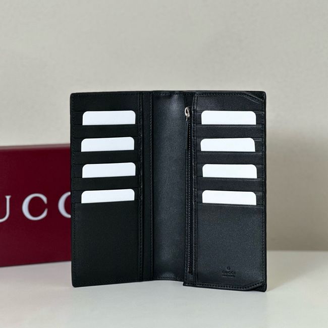 Gucci GG Emblem wallet 818955-3