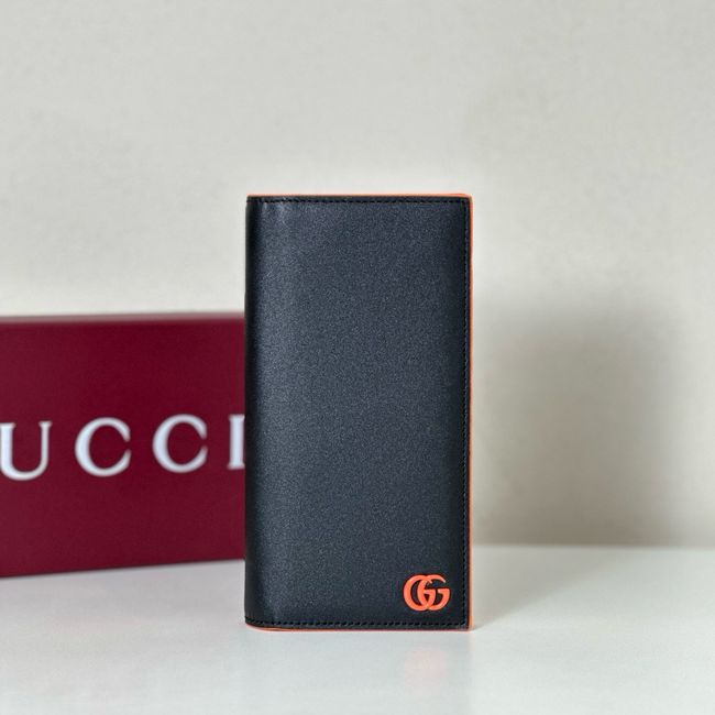 Gucci GG Emblem wallet 818955-5