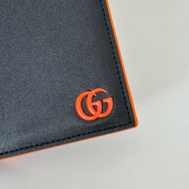 Gucci GG Emblem wallet 818955-5