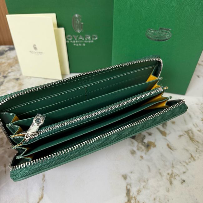 Goyard MATIGNON zip Wallet CL50P green