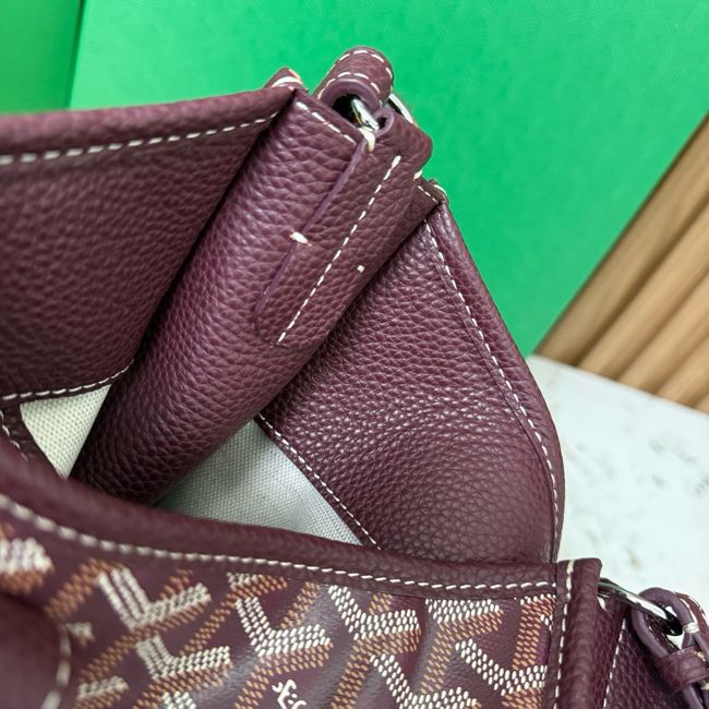 Goyard Musette crossbody bag CG08P Wine red