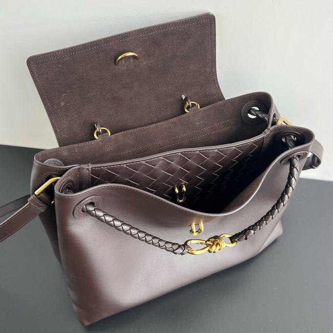 Bottega Veneta Medium Andiamo 09555 Fondant