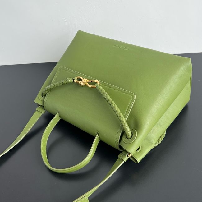 Bottega Veneta Medium Andiamo 09555  green